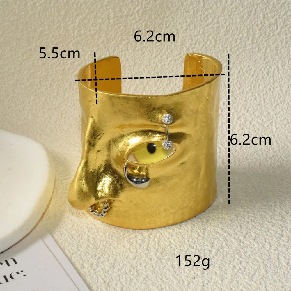 New schiaparelli inspired eye arm cuff - Picture 5 of 6